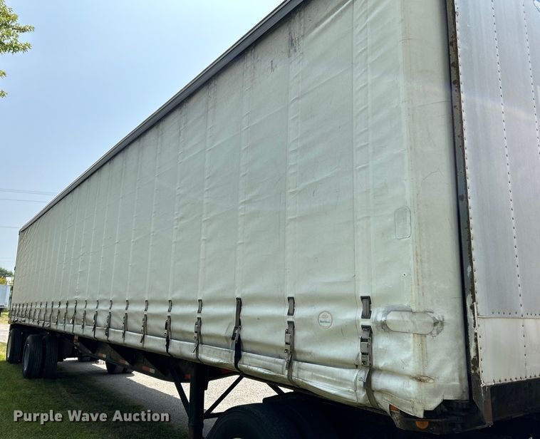 image for item OK9743 1996 Utility Trailers  side curtain trailer