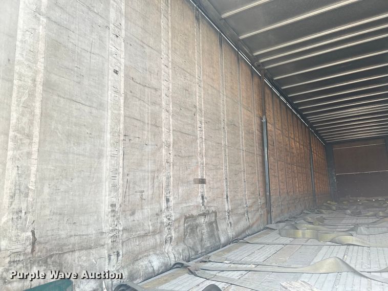 image for item OK9743 1996 Utility Trailers  side curtain trailer