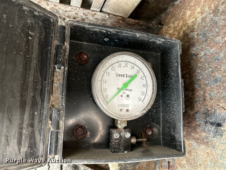 image for item OK9743 1996 Utility Trailers  side curtain trailer