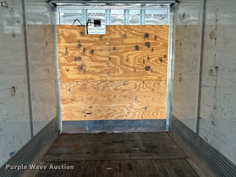 image for item OK9744 2012 Wabash National  dry van trailer
