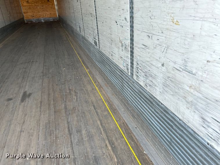 image for item OK9744 2012 Wabash National  dry van trailer