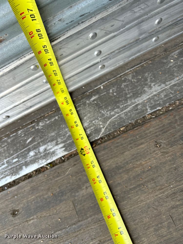 image for item OK9744 2012 Wabash National  dry van trailer