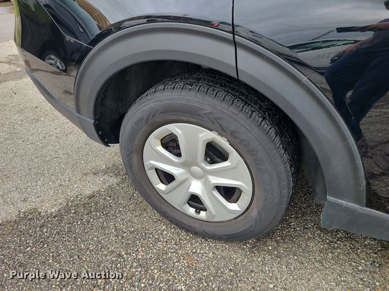 image for item DC6131 2020 Ford Explorer Police Interceptor  SUV