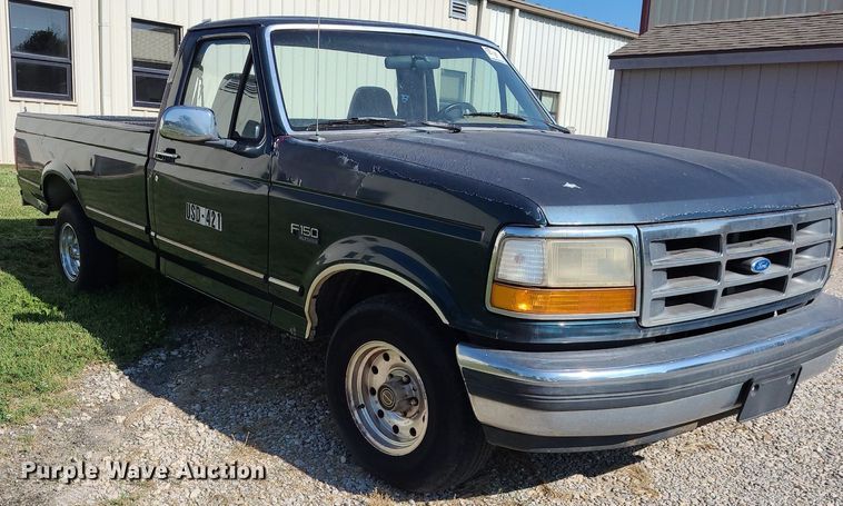 image for item DK1921 1994  Ford F150 XLT  pickup truck