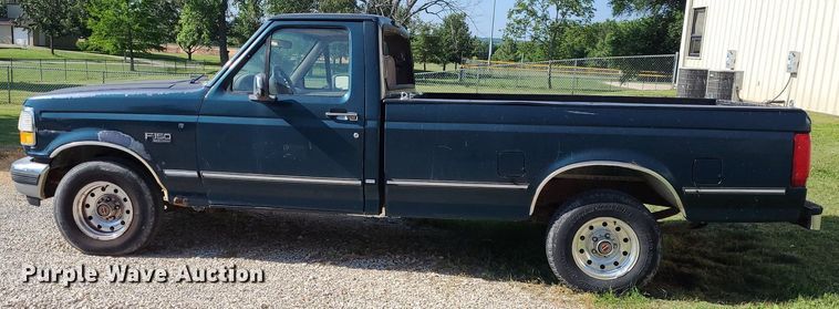 image for item DK1921 1994  Ford F150 XLT  pickup truck