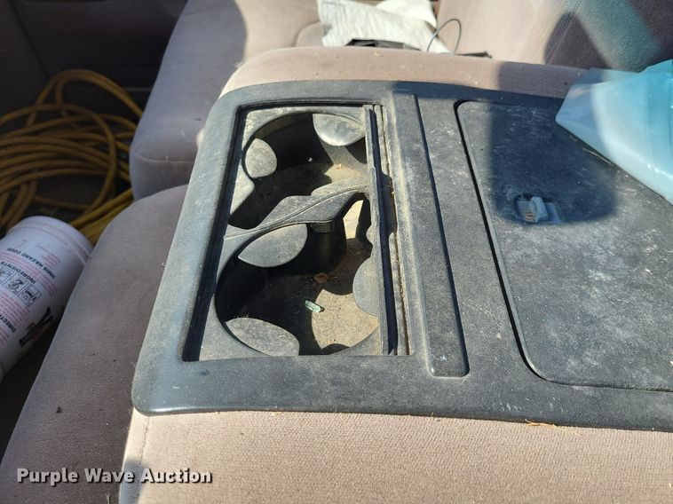 image for item DK1921 1994  Ford F150 XLT  pickup truck