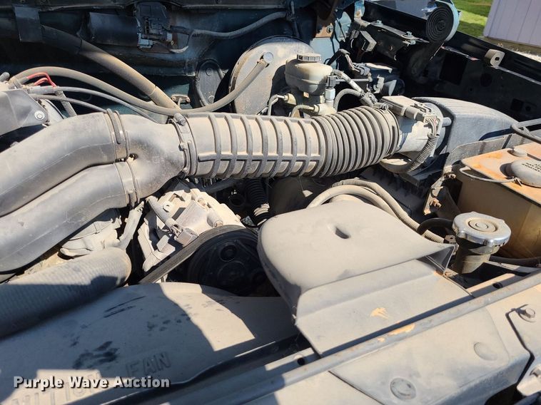 image for item DK1921 1994  Ford F150 XLT  pickup truck