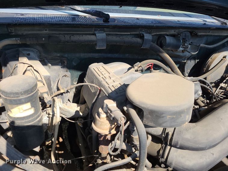 image for item DK1921 1994  Ford F150 XLT  pickup truck