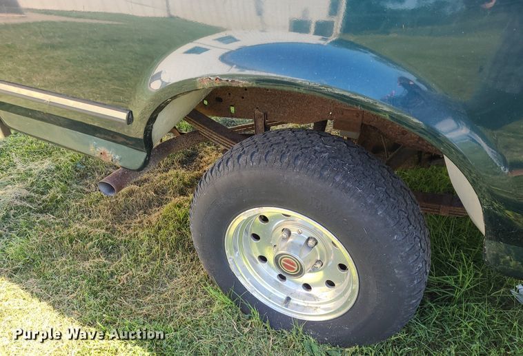 image for item DK1921 1994  Ford F150 XLT  pickup truck