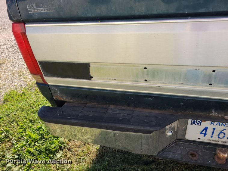 image for item DK1921 1994  Ford F150 XLT  pickup truck