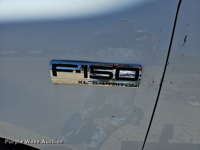 image for item DN8651 2007 Ford F150 XL  pickup truck