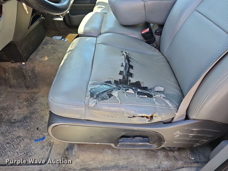 image for item DN8651 2007 Ford F150 XL  pickup truck