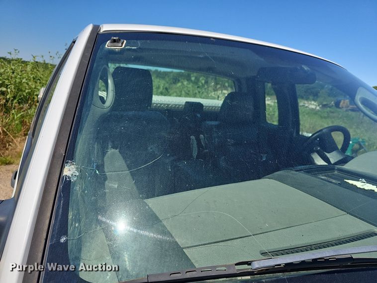 image for item DN8651 2007 Ford F150 XL  pickup truck