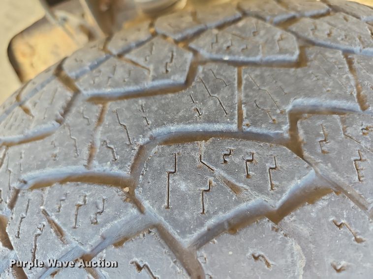 image for item DN8651 2007 Ford F150 XL  pickup truck