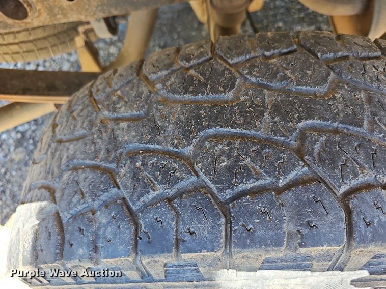 image for item DN8651 2007 Ford F150 XL  pickup truck