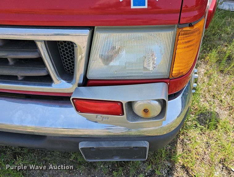 image for item DN8654 2006 Ford E450 Super Duty  ambulance