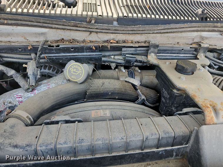 image for item DN8654 2006 Ford E450 Super Duty  ambulance