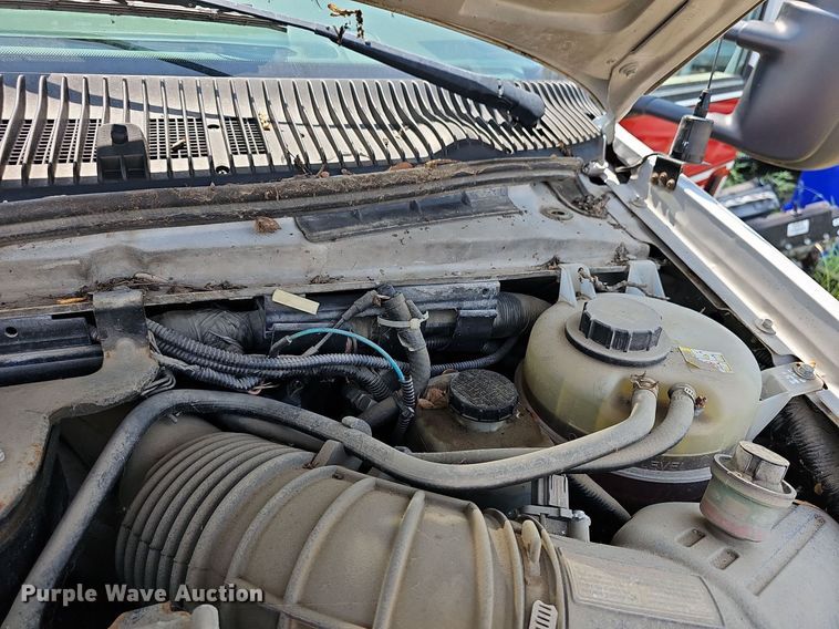 image for item DN8654 2006 Ford E450 Super Duty  ambulance