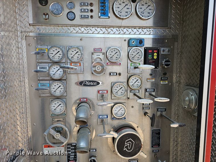 image for item DN8655 2000 Pierce  pumper fire truck