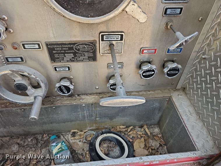 image for item DN8655 2000 Pierce  pumper fire truck