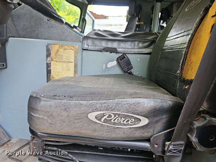 image for item DN8655 2000 Pierce  pumper fire truck