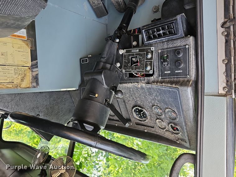 image for item DN8655 2000 Pierce  pumper fire truck