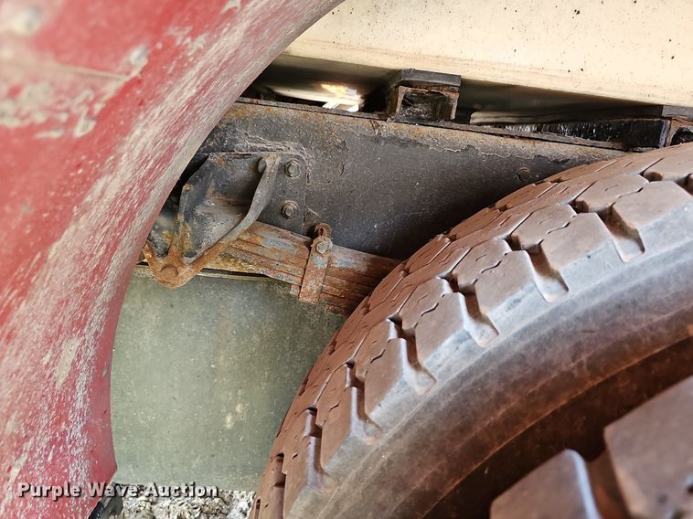 image for item DN8655 2000 Pierce  pumper fire truck