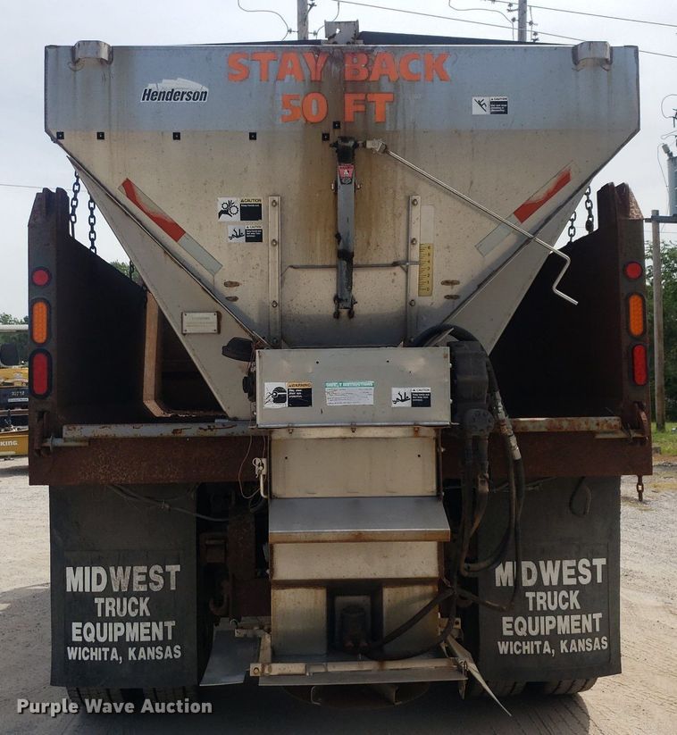 image for item DO2959 2002 International 4700  dump truck