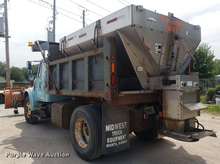 image for item DO2959 2002 International 4700  dump truck