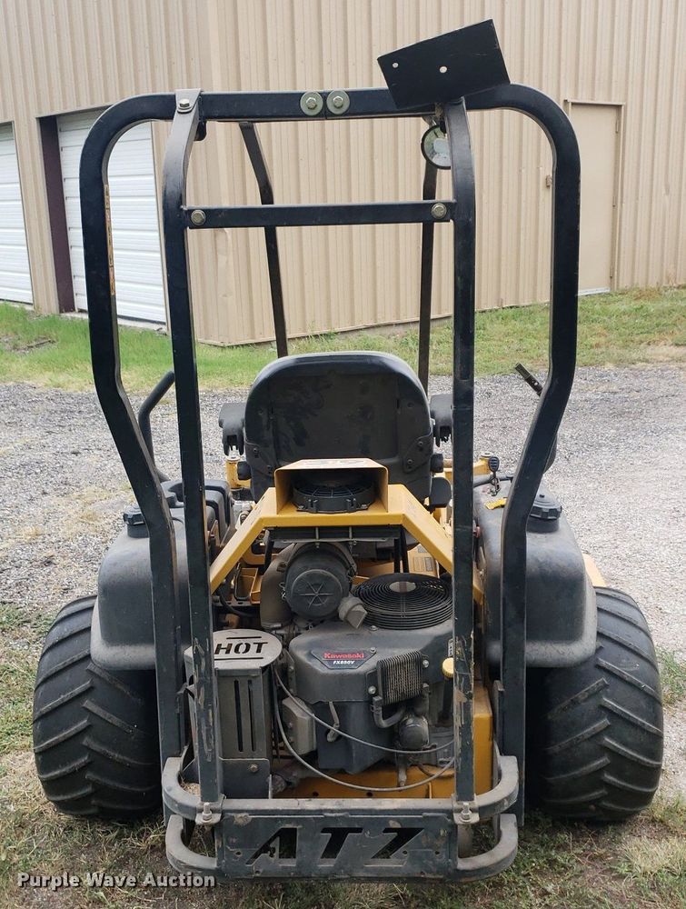 image for item DO2961 Hustler Super Z  ZTR lawn mower