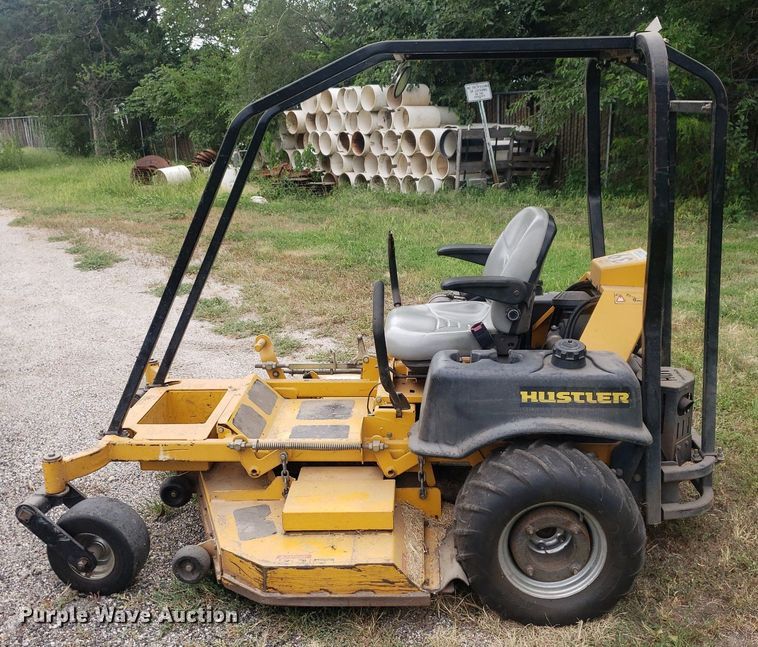 image for item DO2961 Hustler Super Z  ZTR lawn mower