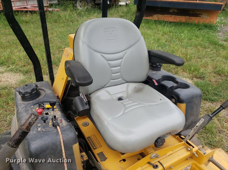 image for item DO2961 Hustler Super Z  ZTR lawn mower