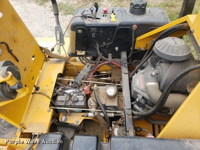 image for item DO2961 Hustler Super Z  ZTR lawn mower