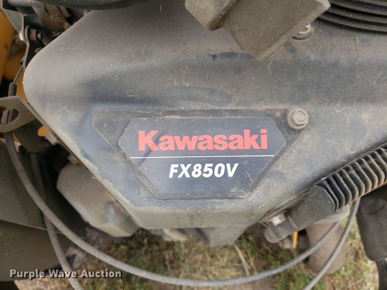 image for item DO2961 Hustler Super Z  ZTR lawn mower