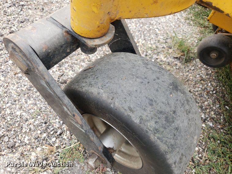 image for item DO2961 Hustler Super Z  ZTR lawn mower