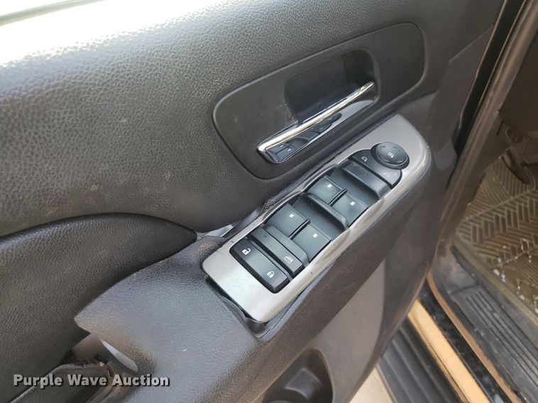 image for item DO2968 2013 Chevrolet Tahoe Police  SUV