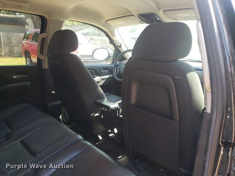 image for item DO2968 2013 Chevrolet Tahoe Police  SUV