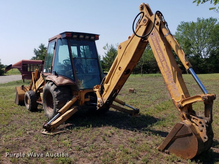 image for item DO3023 1994 Case 580 Super K  backhoe