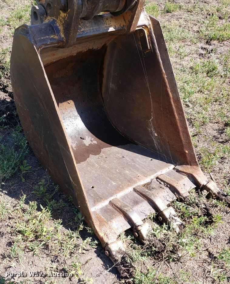 image for item DO3023 1994 Case 580 Super K  backhoe