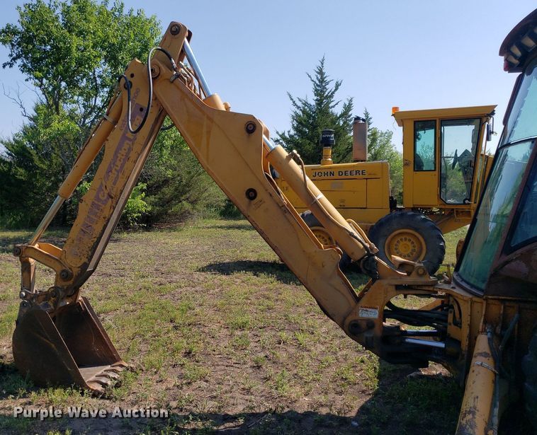 image for item DO3023 1994 Case 580 Super K  backhoe