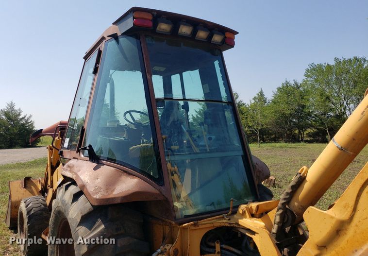 image for item DO3023 1994 Case 580 Super K  backhoe