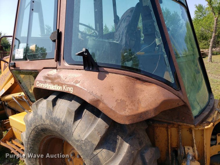 image for item DO3023 1994 Case 580 Super K  backhoe