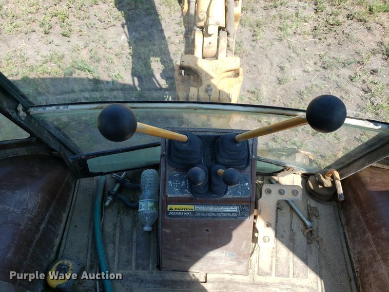 image for item DO3023 1994 Case 580 Super K  backhoe
