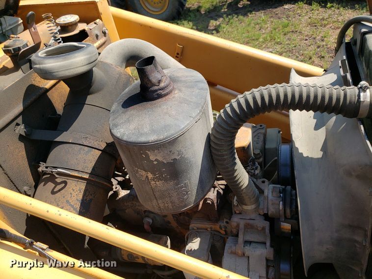 image for item DO3023 1994 Case 580 Super K  backhoe