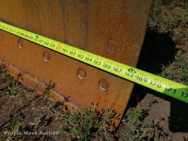 image for item DO3024 1991 John Deere 770B-H  motor grader