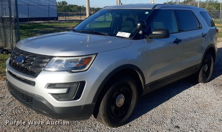 image for item DO3049 2019 Ford Explorer Police Interceptor  SUV