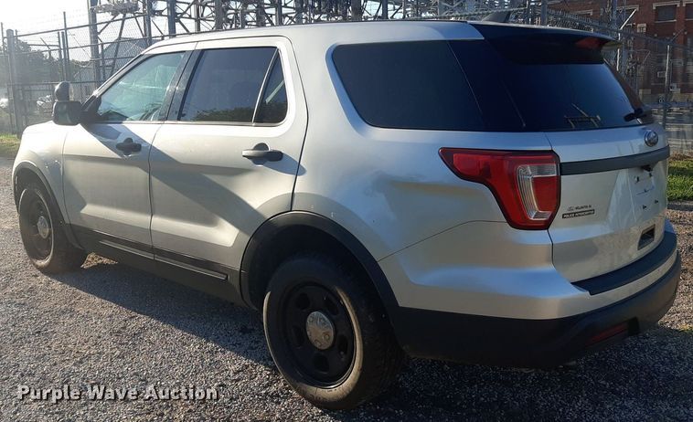 image for item DO3049 2019 Ford Explorer Police Interceptor  SUV