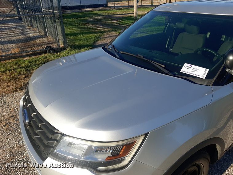 image for item DO3049 2019 Ford Explorer Police Interceptor  SUV