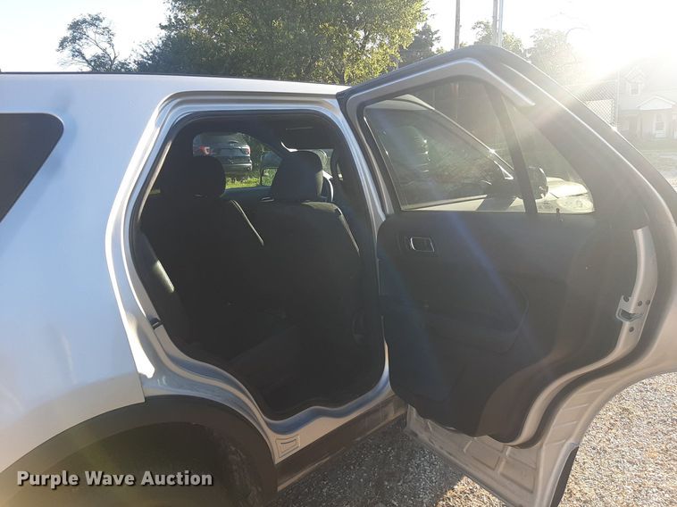 image for item DO3049 2019 Ford Explorer Police Interceptor  SUV