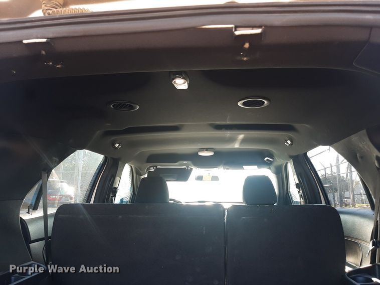 image for item DO3049 2019 Ford Explorer Police Interceptor  SUV